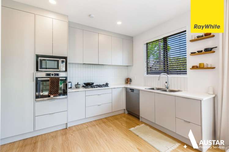  A/5 Larissa Avenue Henderson_9