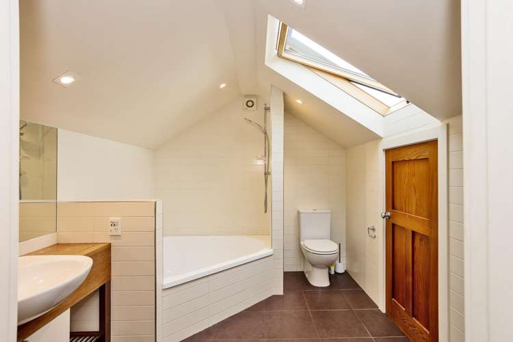 75 Duke Street Gladstone_24