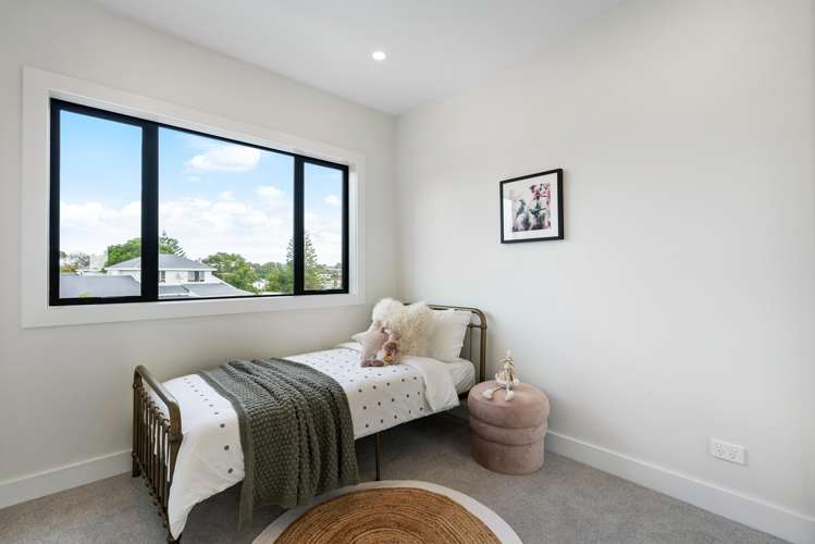 5/2 Valonia Street New Windsor_16