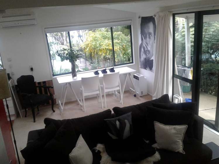163 Attwood Road Paremoremo_9