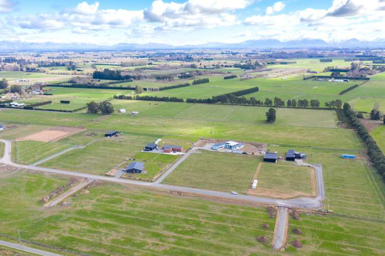 19 Meadowlands Green Allenton_8