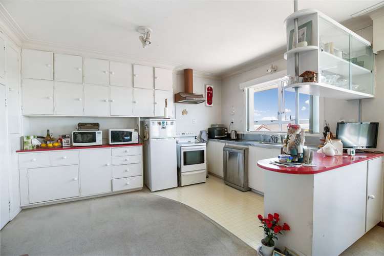 73 Bradbury Road Botany Downs_25