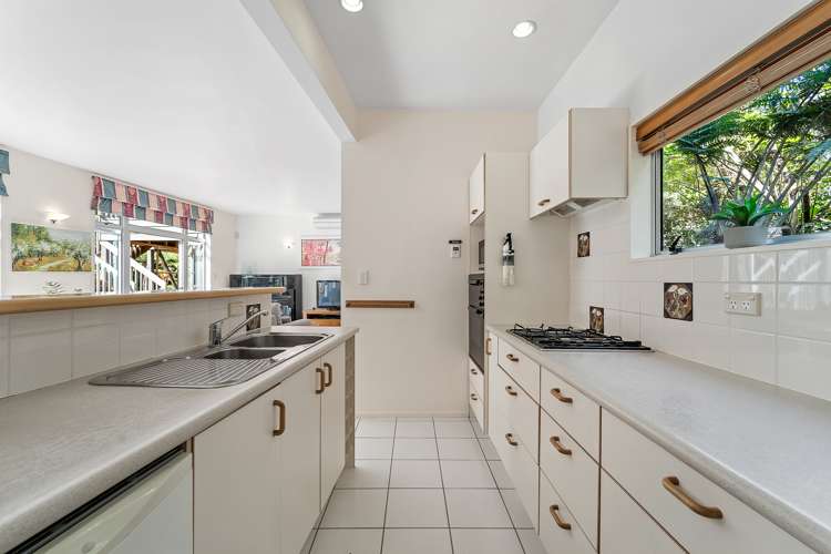 2/17 Infidel Place Torbay_5