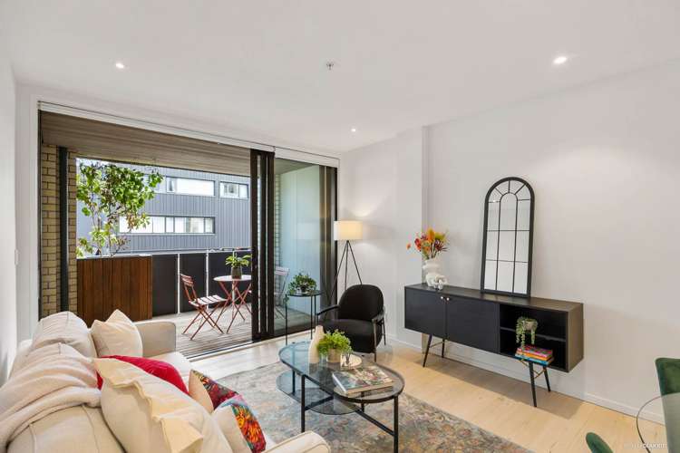 101/23A Pollen Street Grey Lynn_5