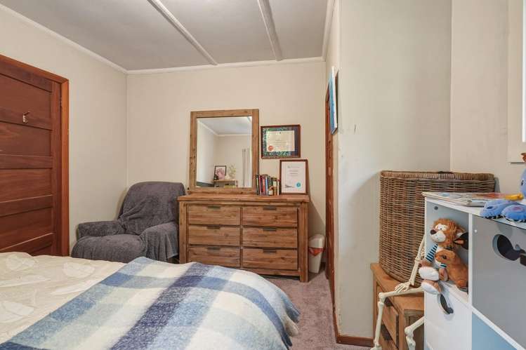 32 Kirkland Street Green Island_12
