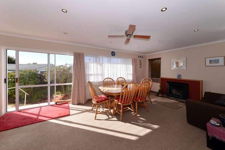 52 Kaka Street Stoke_5