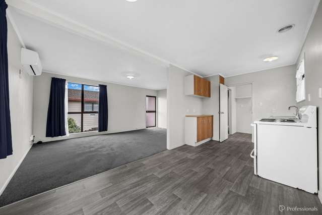 2/40 Palmers Road Clendon Park_3