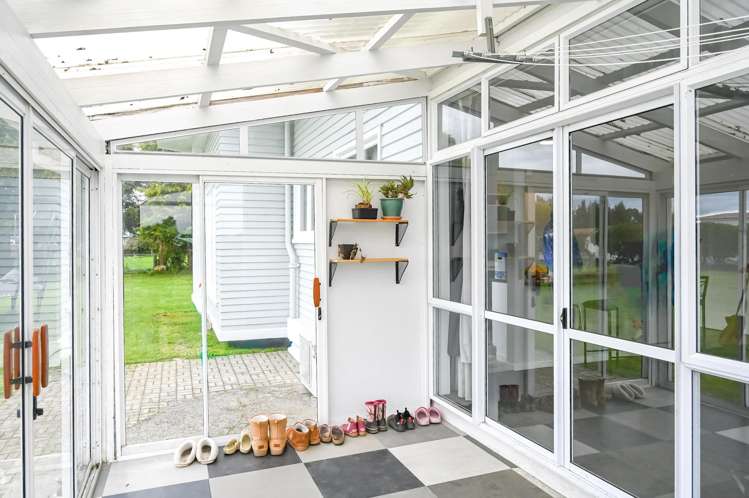 157 and 161 Seaward Road_3