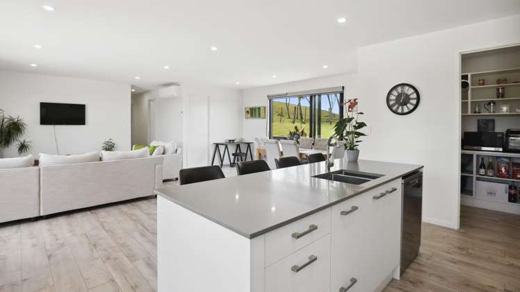 144 Takahoa Drive Kaiwaka_8