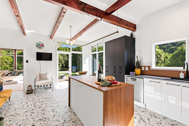 10 Mathieson Avenue Khandallah_9