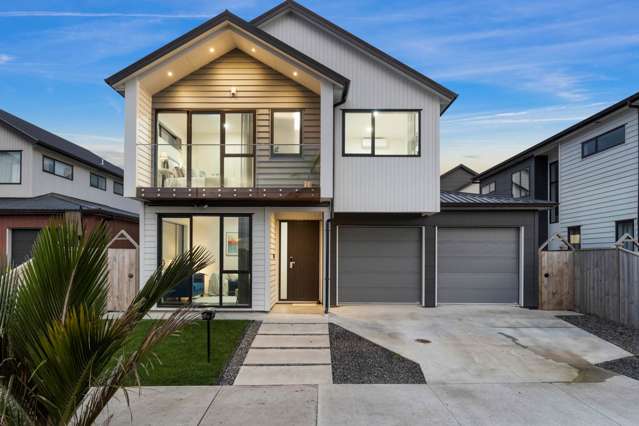 Stunning Family Home – A Must-See in Flat Bush!