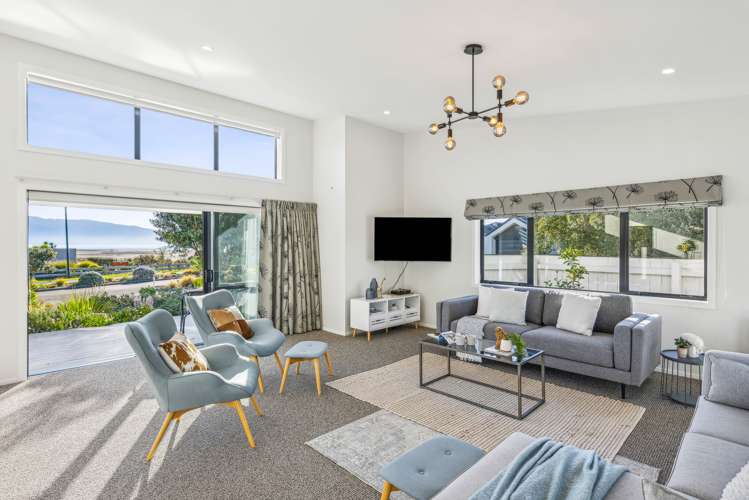 12 Takahe Drive Paraparaumu Beach_19