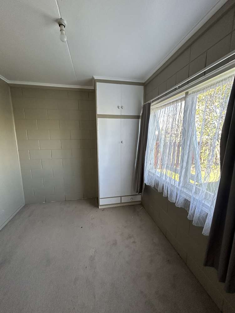 236 West Parkdale Street Tokoroa_21