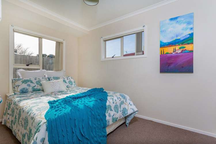 2/11 Anne Mclean Drive Bayview_10