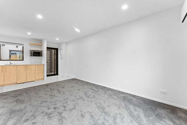  9/10 Fathom Place Te Atatū Peninsula_2