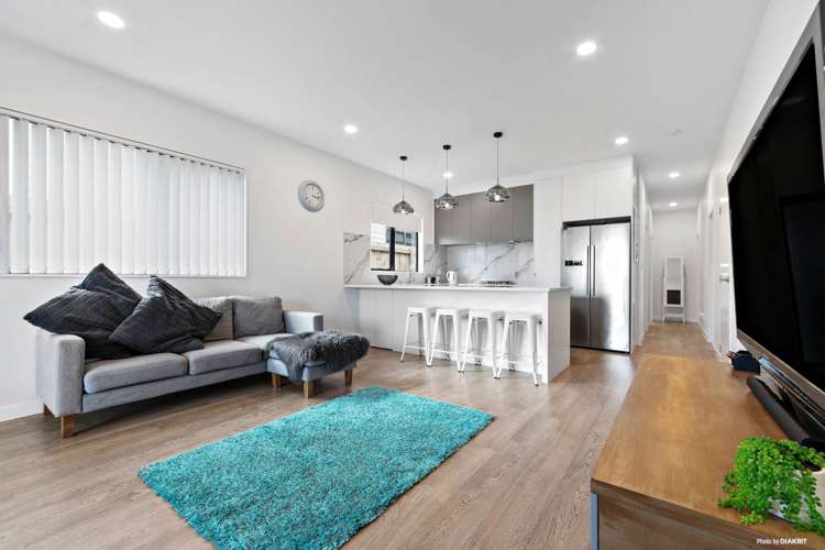 117 Tiriwa Drive Massey_6