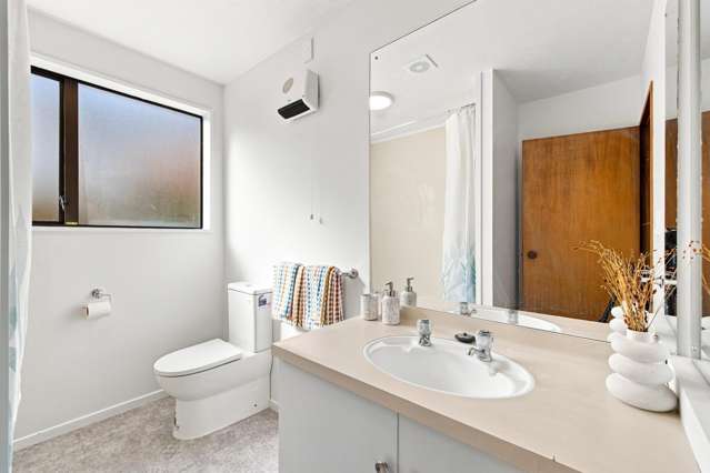 2/75 Spencer Street Addington_4
