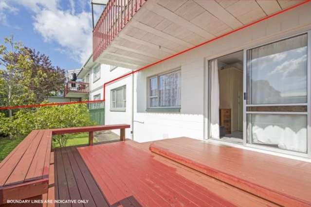 2/2 Seaview Terrace Mount Albert_3