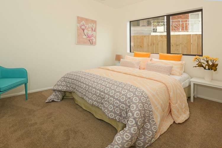 49 Bolton Street Blockhouse Bay_16