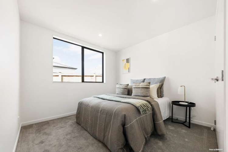 7 Kauri Gum Rise Swanson_13