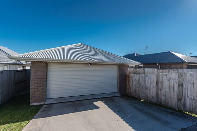 7 Queens Park Crescent Frankton_15