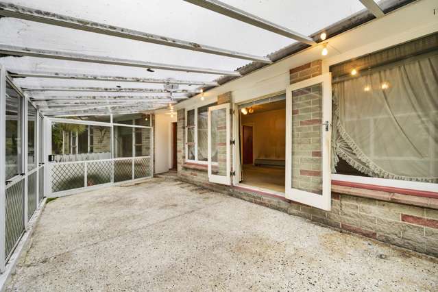 27 Lees Grove Wainuiomata_1