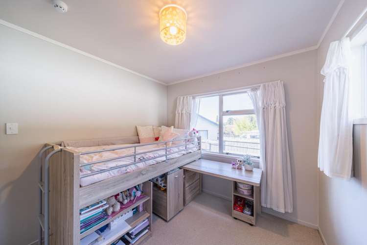 29 Matipo Crescent Pukete_16