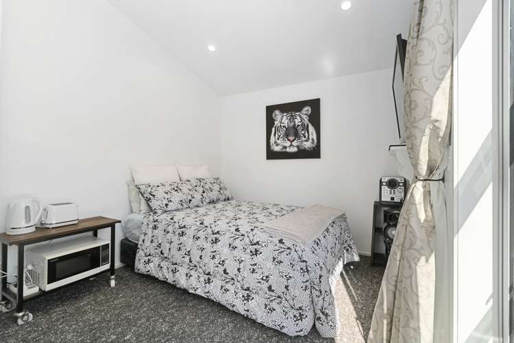 16 Timsfield Drive Lake Hawea_11