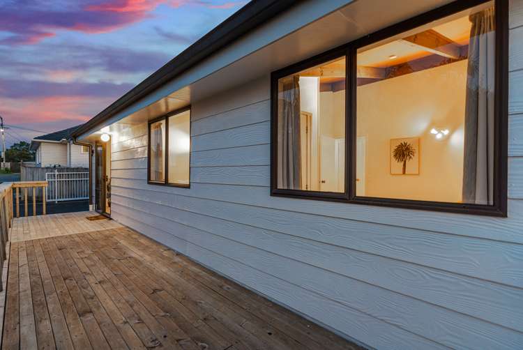 2/121 Matipo Road Te Atatu Peninsula_21