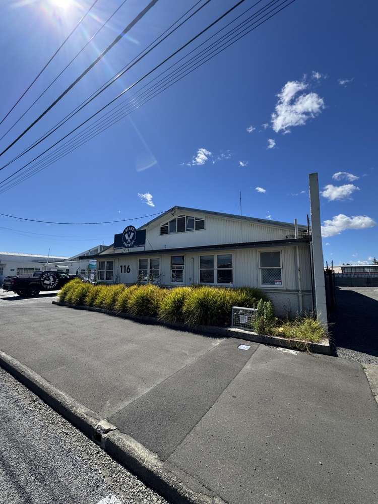 116 Stoneycroft Street Camberley_1