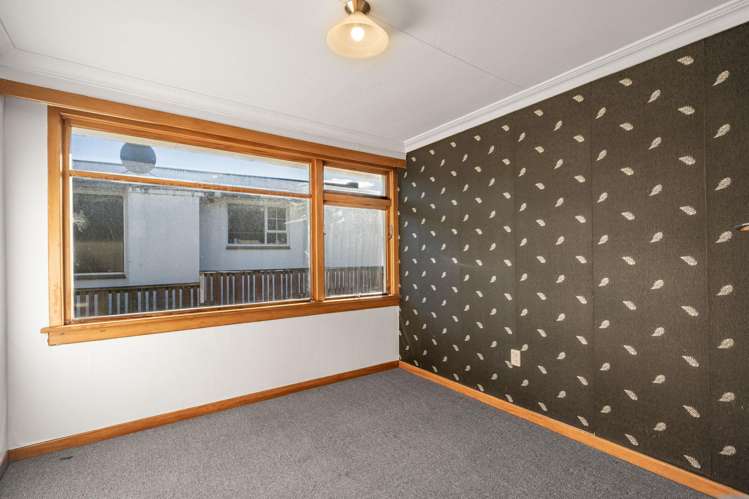 61 Anglem Street_5