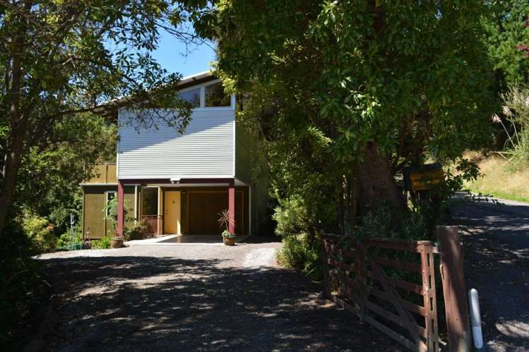 39 Aylmers Valley Road Akaroa_0