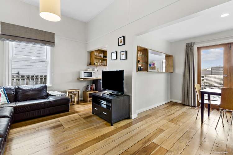 87 Te Wharepouri Street Berhampore_3