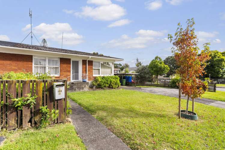 2/44 Diana Drive Glenfield_18