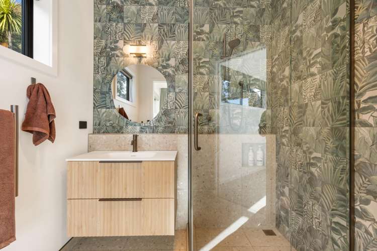 745 Aubrey Road Wanaka_16