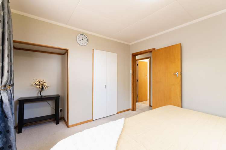 121 Barr Street Kenmure_11