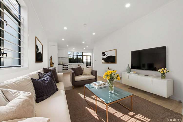 68/1 Ambrico Place New Lynn_1