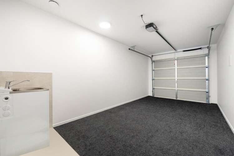 13 Karamu Street Flat Bush_21