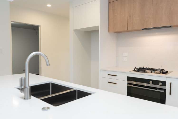 109 Marsh Avenue_5