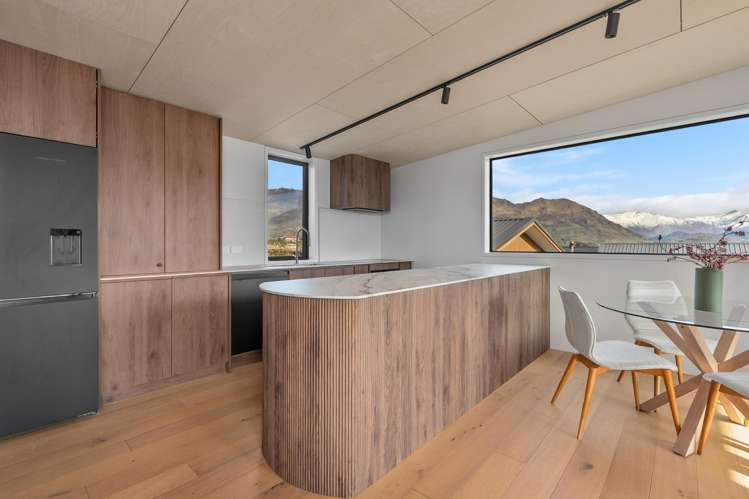 7 Tuke Lane Wanaka_9