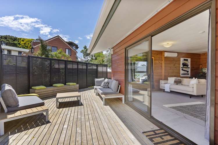 10 Woodhams Street Beach Haven_3