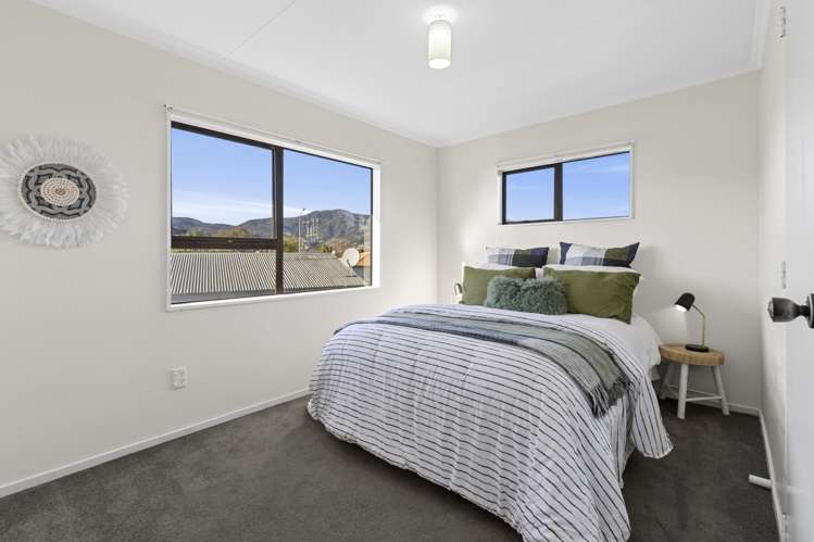 2/111 Parkers Road Tahunanui_5