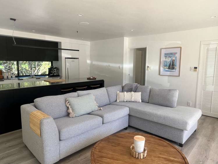 25a Hanlon Crescent Narrow Neck_3