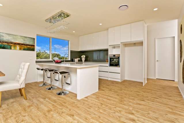 24 Spyglass Street Red Beach_3