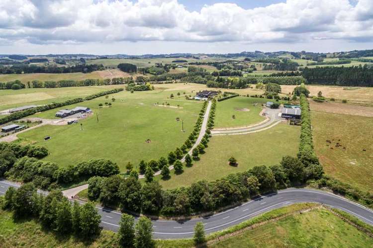 273 Forestry Road Waitoki_47