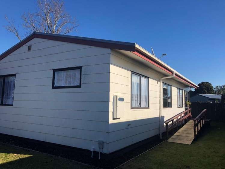 137B Eversham Road 11229_13