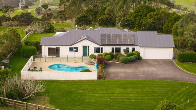 1382 Old North Road Helensville_4