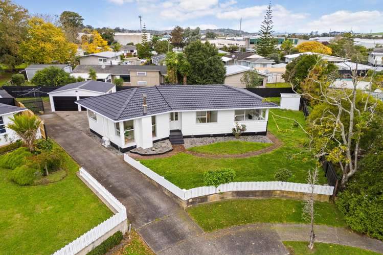 17 Nan Place Pakuranga Heights_24