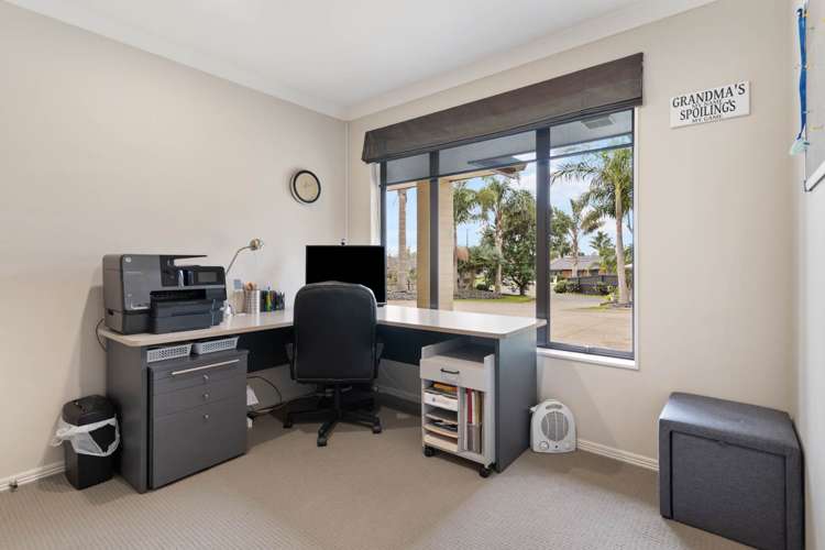 57 Lough Bourne Drive Pukekohe_25