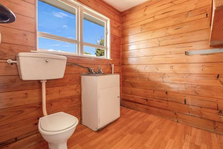 10 Kenrick Road Pukehangi_13